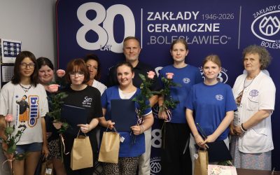 Kolejne pokolenie ceramików zakończyło praktyki w&nbsp;Zakładach Ceramicznych „BOLESŁAWIEC”